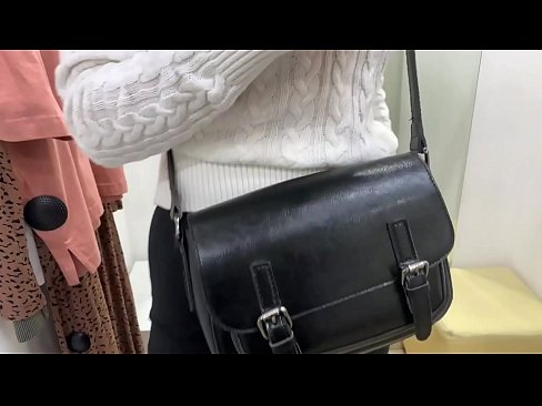 ❤️ Javna masturbacija mlade kujice FeralBerry s dildom u sobi za mjerenje ❤ Ruski porno kod nas hr.https-tubsexer.ru ❌️❤
